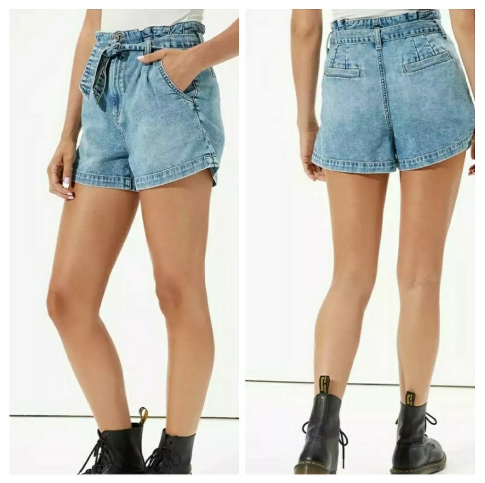 AE paperbag super high waist mom shorts
